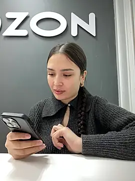 Snapshot of Sweet_Lollypop chatting on 20, 2, 2025 Sweet Lollypop online show from 20, 2, 2025