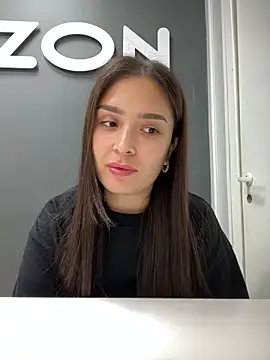 Snapshot of Sweet_Lollypop chatting on 11, 9, 2025 Sweet Lollypop online show from 11, 9, 2025