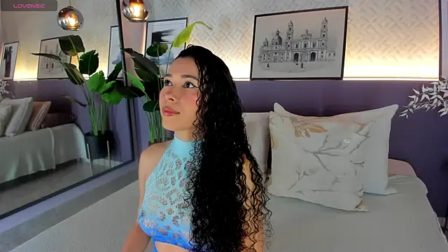 Snapshot of susan_cute198 chatting on 20, 12, 2025 susan cute198 online show from 20, 12, 2025