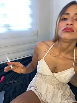 Liamiler01  online show from 16, 9, 2025