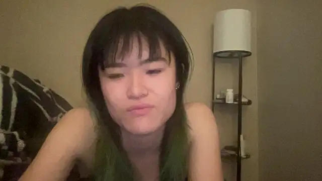 Snapshot of forbiddenfruitcake chatting on 1, 2, 2025 forbiddenfruitcake online show from 1, 2, 2025