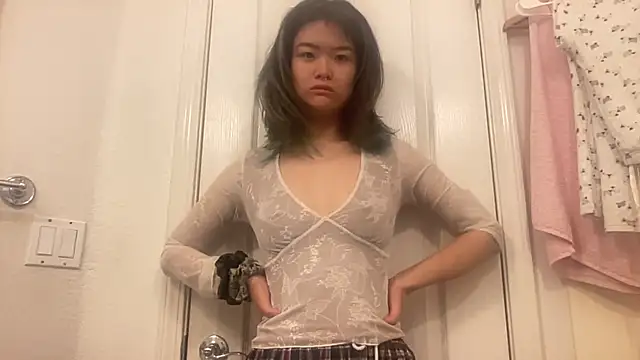 Snapshot of forbiddenfruitcake chatting on 14, 3, 2025 forbiddenfruitcake online show from 14, 3, 2025