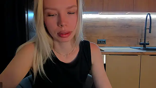 Olivia Bells online show from 9, 5, 2026