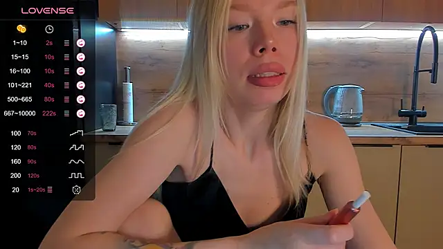 Olivia Bells online show from 17, 5, 2026