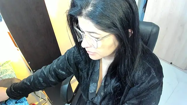 BellaFlaming online show from 21, 5, 2026