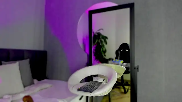 babepolly online show from 16, 1, 2025