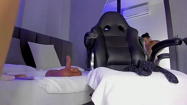 Snapshot of babepolly chatting on 14, 11, 2025 babepolly online show from 14, 11, 2025