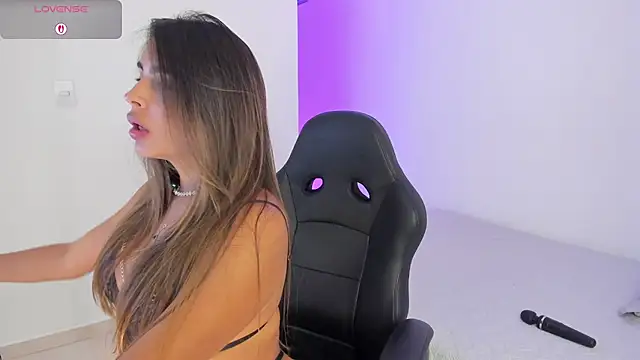 Snapshot of AnitaHaywood_ chatting on 24, 10, 2025 AnitaHaywood  online show from 24, 10, 2025