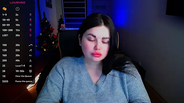 Emily Mo online show from 15, 12, 2024