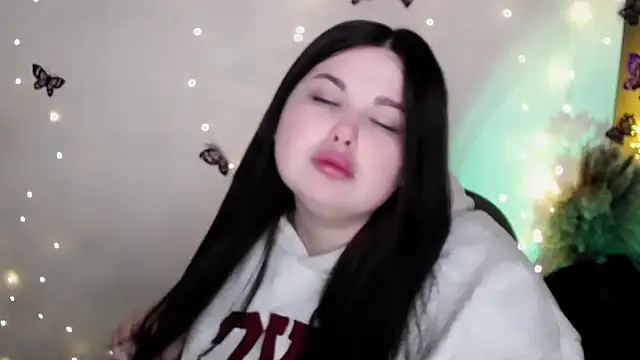 Emily Mo online show from 8, 2, 2026