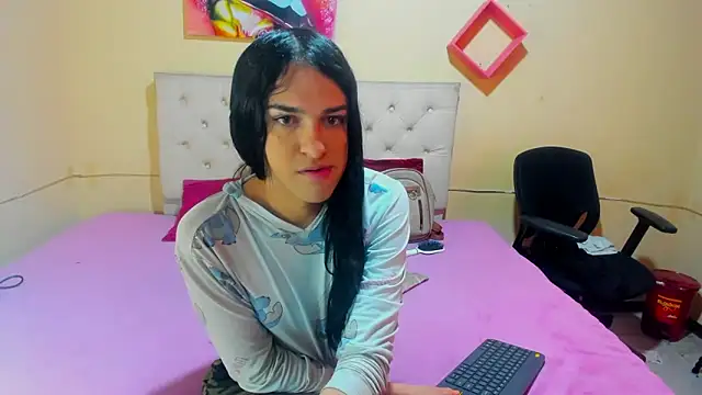 sweet1Girl online show from 12, 12, 2024
