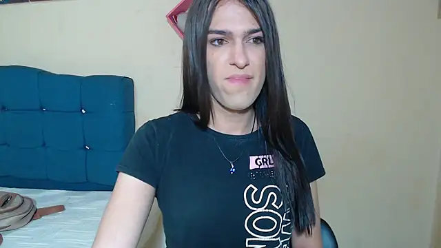 Snapshot of sweet1Girl chatting on 14, 12, 2025 sweet1Girl online show from 14, 12, 2025