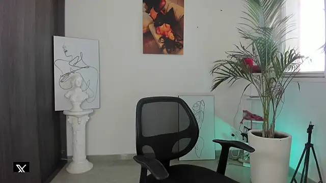 Snapshot of liah_v chatting on 22, 1, 2025 liah v online show from 22, 1, 2025