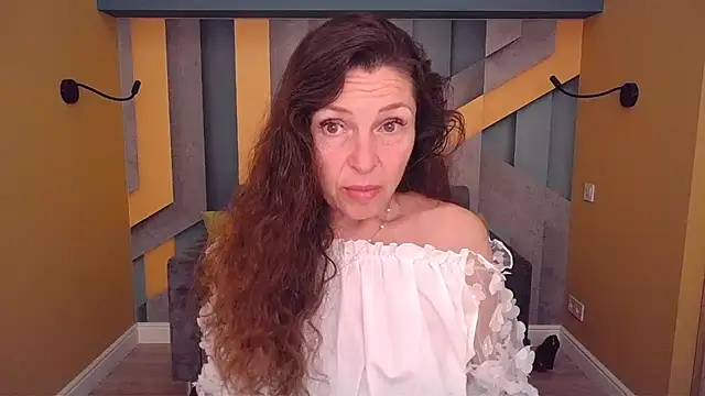 EllaLong online show from 22, 5, 2026