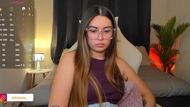 dakottaa  online show from 18, 3, 2026