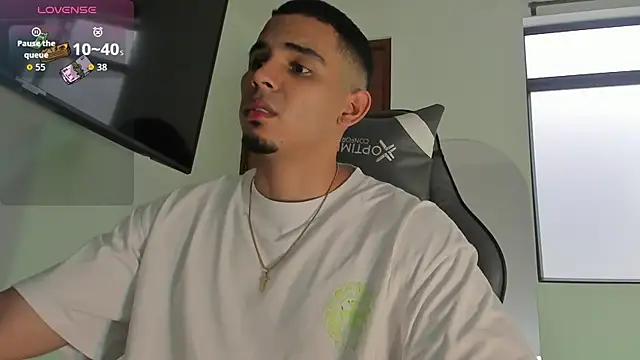 Snapshot of joss_111 chatting on 30, 9, 2025 joss 111 online show from 30, 9, 2025