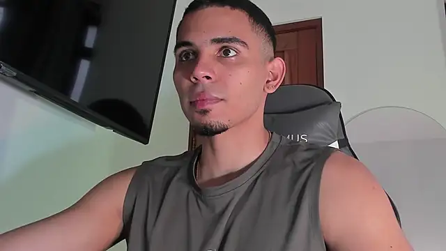 Snapshot of joss_111 chatting on 4, 11, 2025 joss 111 online show from 4, 11, 2025