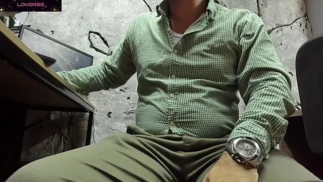 Maxi TheBigDaddy online show from 23, 9, 2025