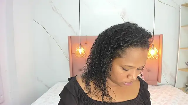 Belle Brunette online show from 20, 11, 2025