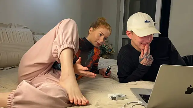 Snapshot of Jaquesxxx chatting on 3, 12, 2025 Jaquesxxx online show from 3, 12, 2025