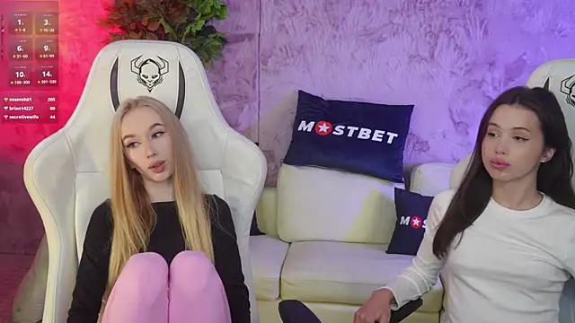 Snapshot of Amelia_Blaze chatting on 16, 12, 2024 Amelia Blaze online show from 16, 12, 2024