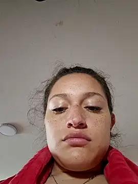 Snapshot of megan_doll2 chatting on 19, 12, 2025 megan doll2 online show from 19, 12, 2025