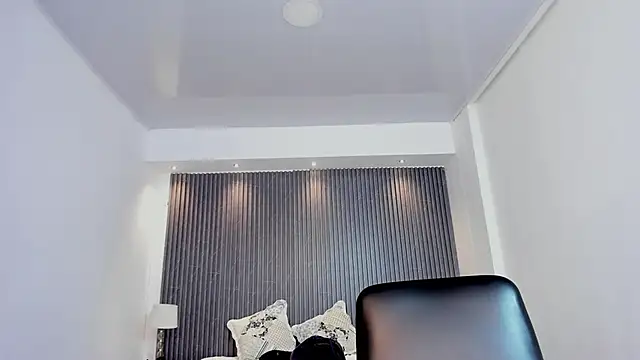 Snapshot of charlottewhitte chatting on 13, 4, 2026 charlottewhitte online show from 13, 4, 2026