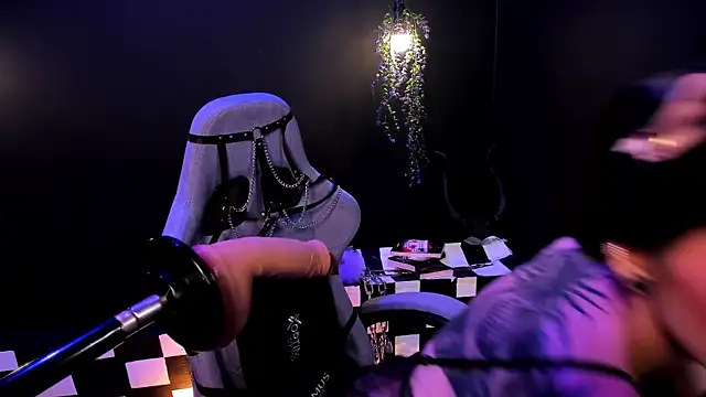 ameliachadburn online show from 28, 10, 2025