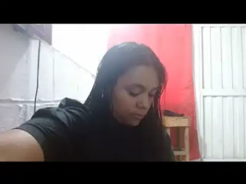 Snapshot of Chiara_petterson chatting on 5, 2, 2025 Chiara petterson online show from 5, 2, 2025