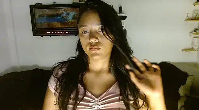 Snapshot of Chiara_petterson chatting on 3, 3, 2025 Chiara petterson online show from 3, 3, 2025