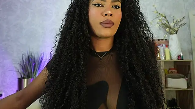 HOTBLACKANDWHITE2 online show from 13, 5, 2026