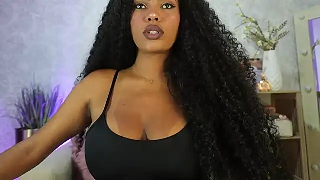 HOTBLACKANDWHITE2 online show from 14, 5, 2026