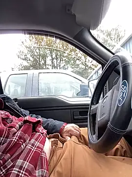 Snapshot of Themechanic420 chatting on 7, 1, 2025 Themechanic420 online show from 7, 1, 2025