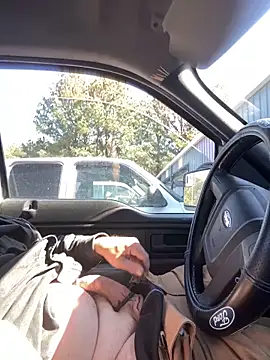 Snapshot of Themechanic420 chatting on 26, 2, 2025 Themechanic420 online show from 26, 2, 2025