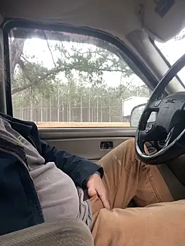 Snapshot of Themechanic420 chatting on 17, 2, 2026 Themechanic420 online show from 17, 2, 2026