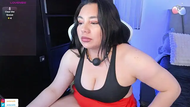ambar-wells online show from 28, 12, 2024