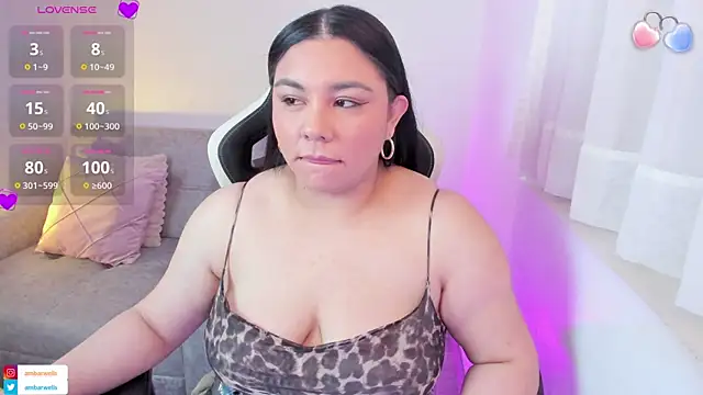 Snapshot of ambar-wells chatting on 23, 9, 2025 ambar-wells online show from 23, 9, 2025