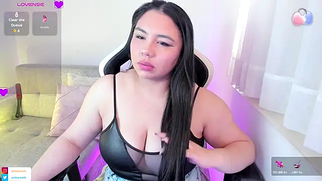 Snapshot of ambar-wells chatting on 17, 11, 2025 ambar-wells online show from 17, 11, 2025