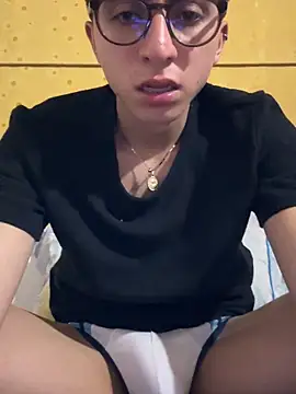 CamiRojas boy online show from 22, 9, 2025