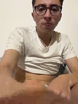 CamiRojas boy online show from 14, 4, 2026