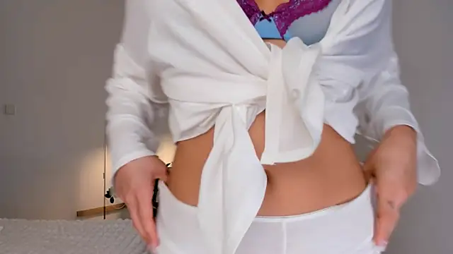 kawaii mia online show from 12, 10, 2025