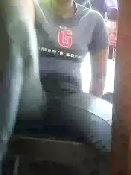 Snapshot of Hailey_BaileyXYZ chatting on 25, 1, 2025 Hailey BaileyXYZ online show from 25, 1, 2025