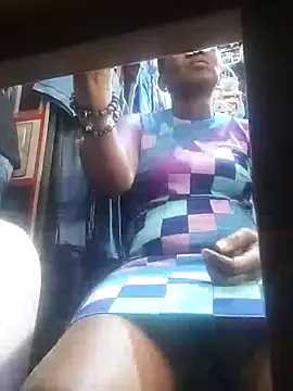 Snapshot of Hailey_BaileyXYZ chatting on 18, 2, 2025 Hailey BaileyXYZ online show from 18, 2, 2025