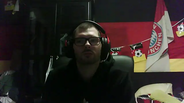 Die-geile-Sau online show from 13, 11, 2025