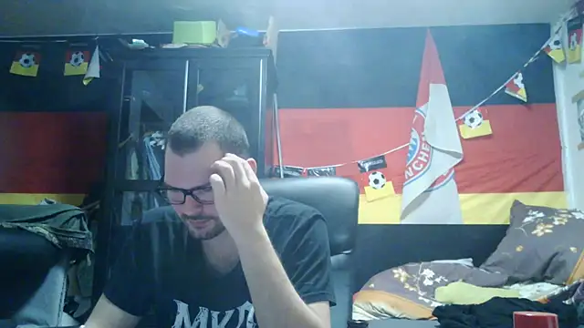 Die-geile-Sau online show from 12, 1, 2026