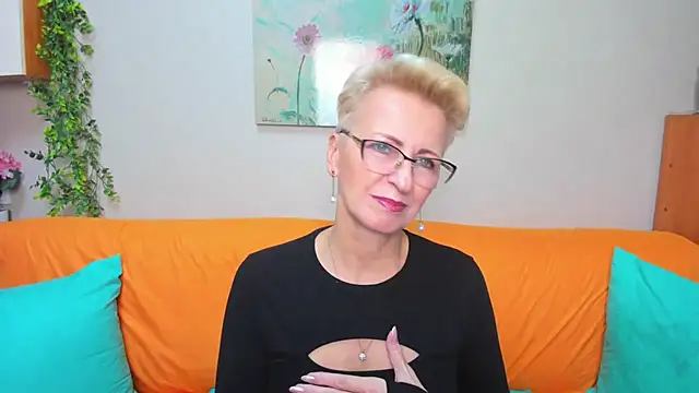 iamyourdream89 online show from 14, 11, 2025