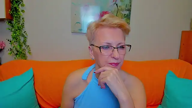 Snapshot of iamyourdream89 chatting on 10, 4, 2026 iamyourdream89 online show from 10, 4, 2026