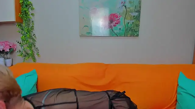 Snapshot of iamyourdream89 chatting on 17, 5, 2026 iamyourdream89 online show from 17, 5, 2026