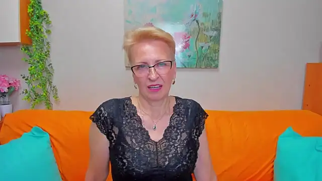 Snapshot of iamyourdream89 chatting on 21, 5, 2026 iamyourdream89 online show from 21, 5, 2026
