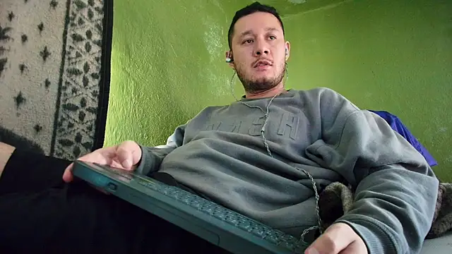 sweet cock28 online show from 3, 1, 2025